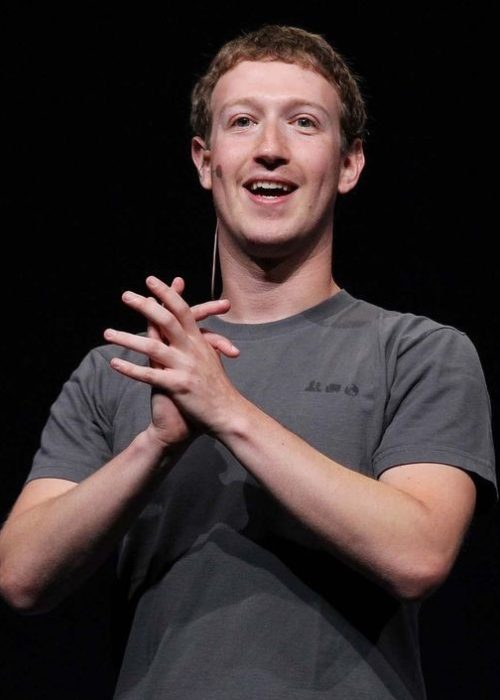 SAN FRANCISCO, CA - SEPTEMBER 22:  Facebook CEO Mark Zuckerberg delivers a keynote address during the Facebook f8 conference on September 22, 2011 in San Francisco, California. Facebook CEO Mark Zuckerberg kicked off the conference introducing a Timeline featu